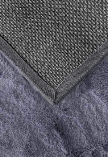 [kusovy-koberec-bunny-n3-4.jpg]