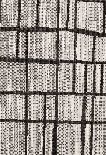 [106387_r_zoom1.jpg]