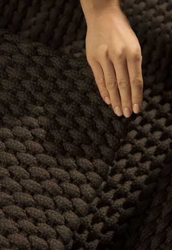 [106407_l_det2_1770648040.jpg]