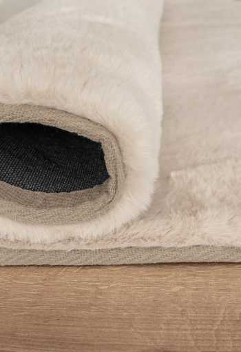 [kusovy-koberec-bunny-n32-3_1770711566.jpg]