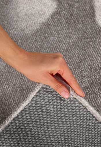 [106283_det2_1771317413.jpg]