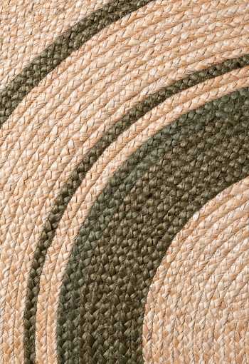 [106330_zoom_1771505599.jpg]