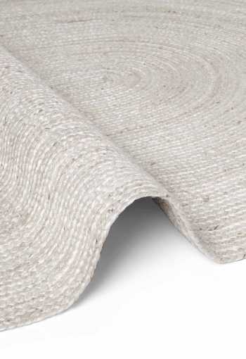 [106321_det_oval_1771849542.jpg]