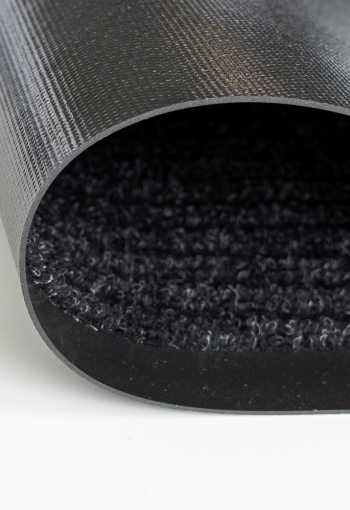 [cistiaca-rohoz-valdez-50-cierna-5.jpg]