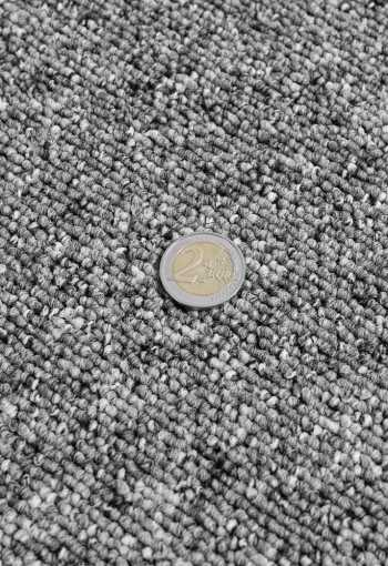 [metrazny-koberec-robson-9623-siva-2.jpg]