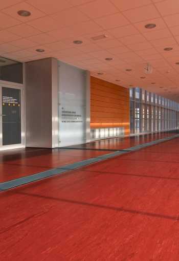 [polyflor_ultra_xl_pu_3840.jpg]