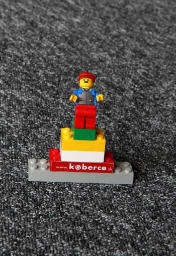 [lyon-solid-antra-77-3.jpg]