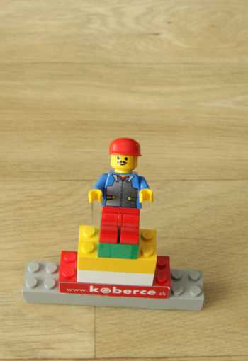 [pvc-rochester-camargue-610-4.jpg]