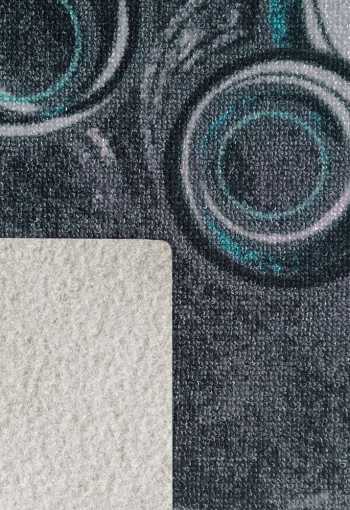 [koberec-drops-99-5.jpg]